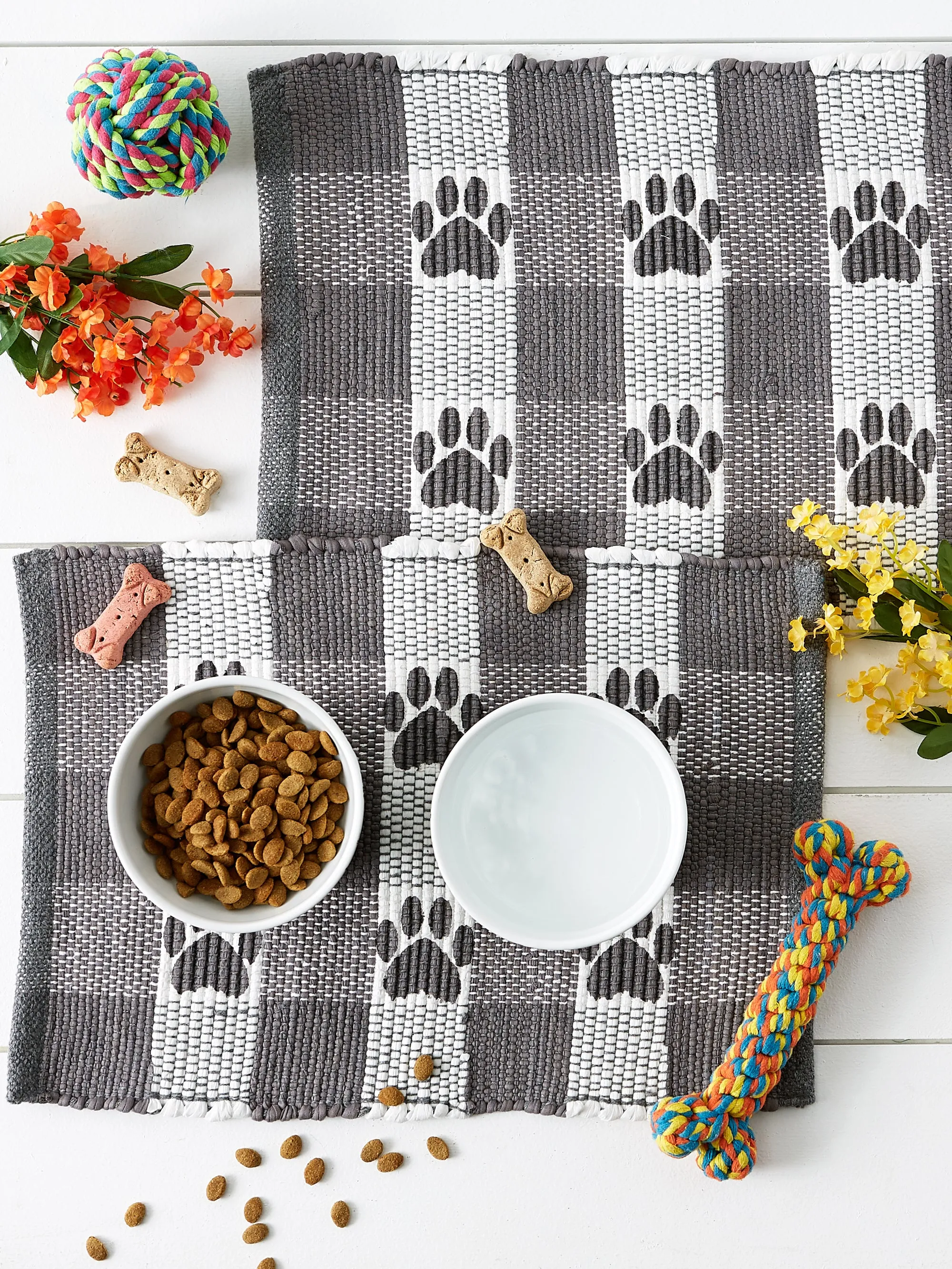 Gray & White Printed Paw Pet Feeding Mat 12X18 Set of 2
