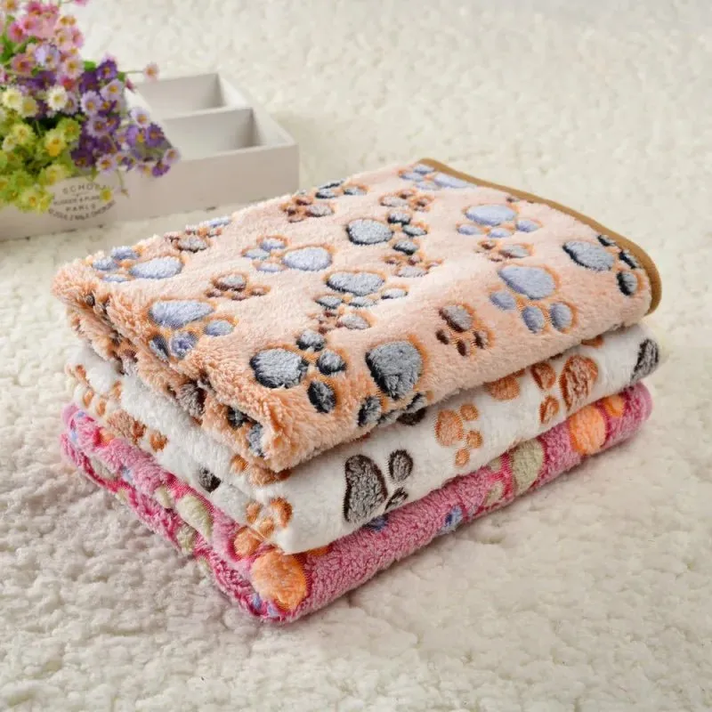 Warm Soft Pet Blanket: Plush Sleeping Mat for Dogs and Cats